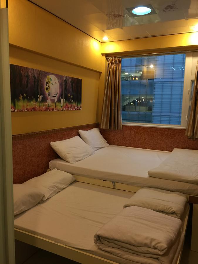 Just Inn On Nathan Road Hong Kong Exterior photo