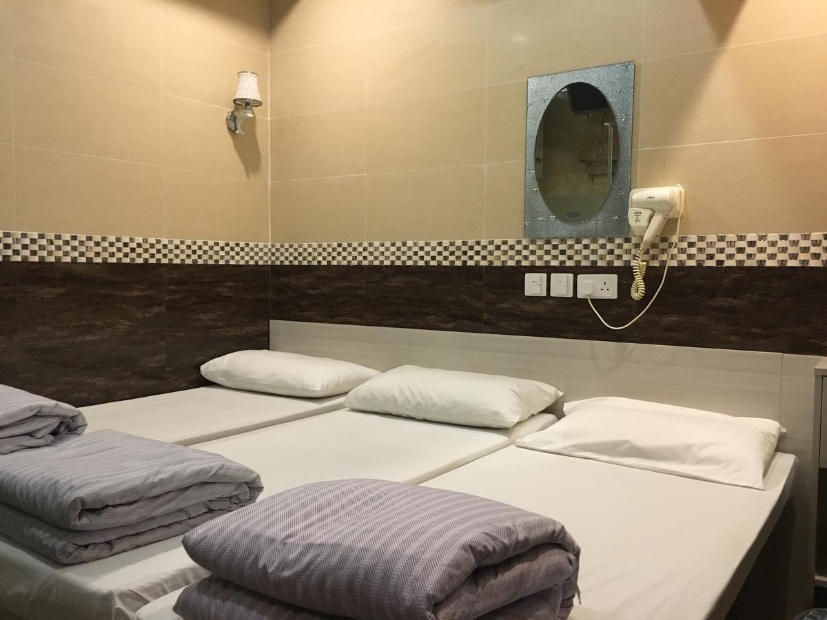 Just Inn On Nathan Road Hong Kong Exterior photo